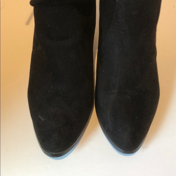 Catherine Malandrino Vegan suede tie up booties - Picture 2 of 4